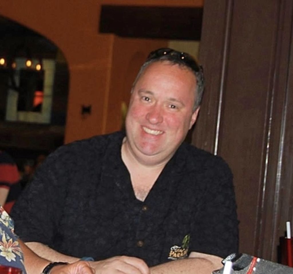 Ian Bush Profile Photo