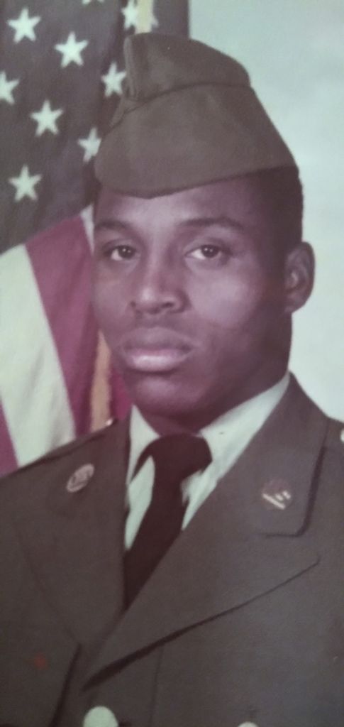 Ricky Martin Profile Photo