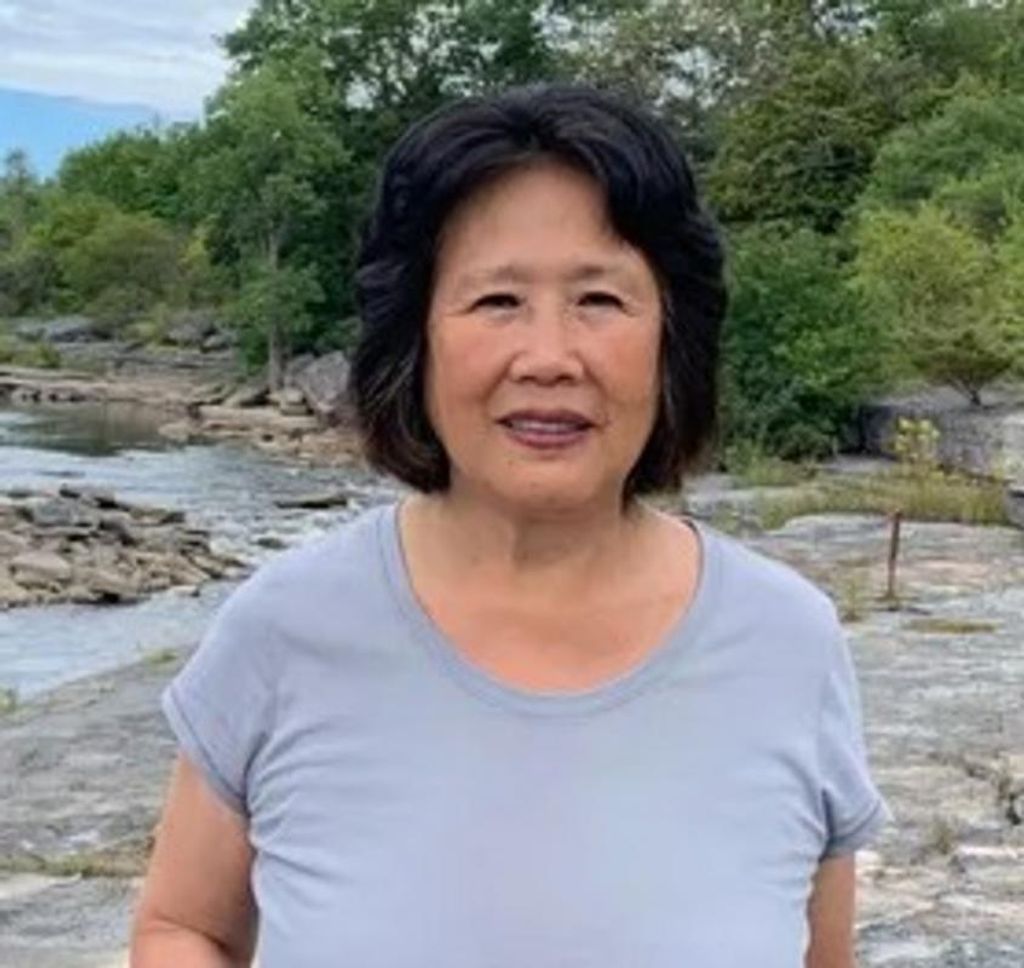 Jee Y. Fineout Profile Photo