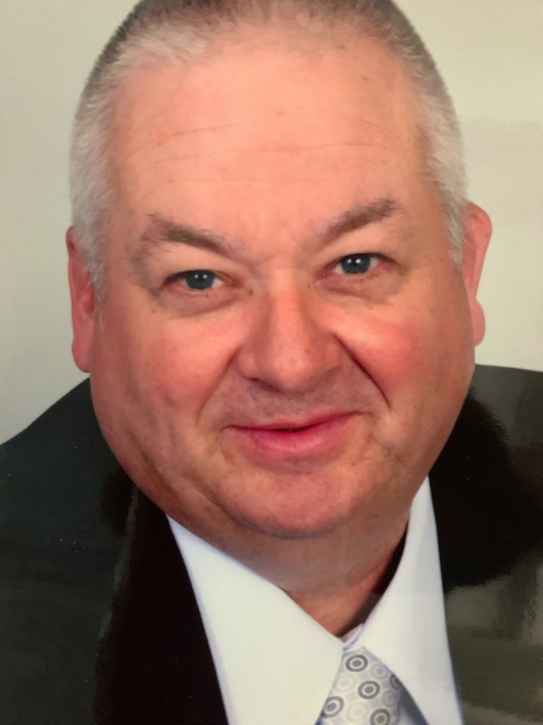 Edward  J. Parisen  III