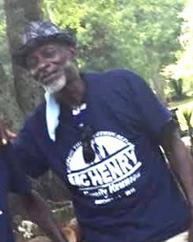 Mr. Charles McHenry Profile Photo