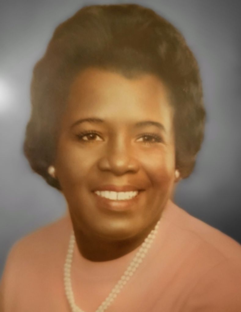 Eleanor Carr Profile Photo
