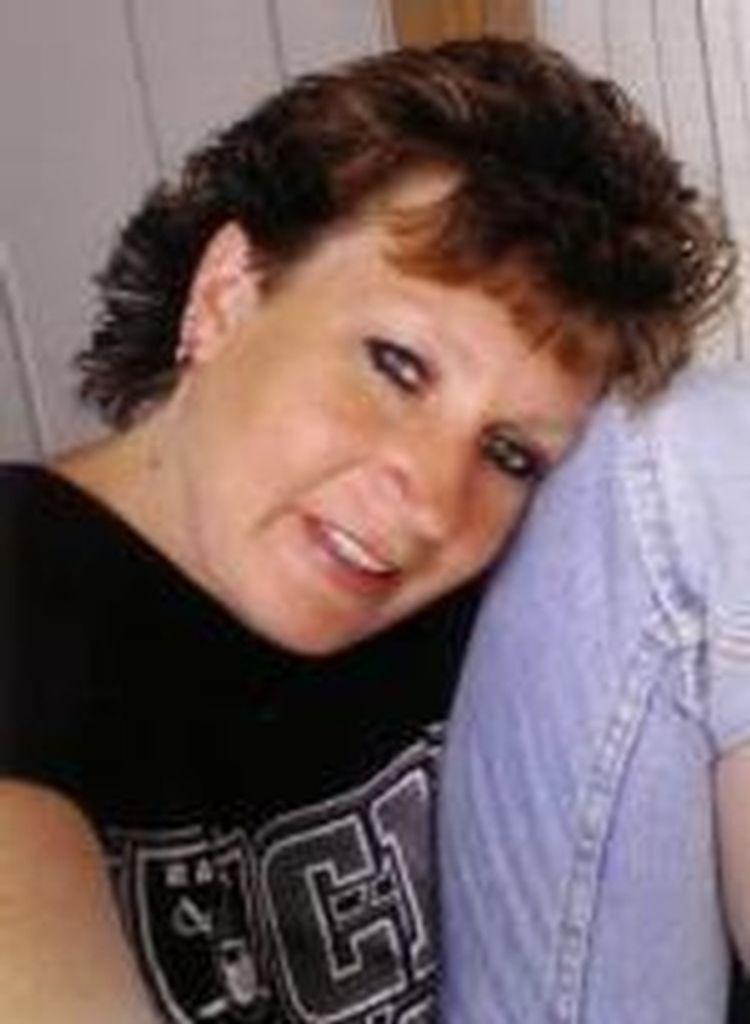 Laurie Lynn Walker