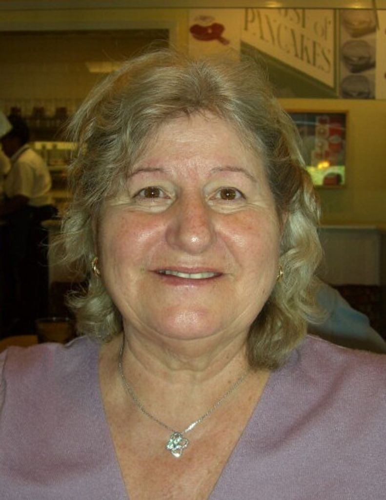 Maria Ilona (Mozsonitz)  Locklear