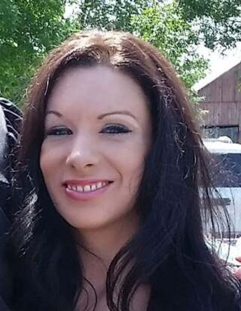 Christina Marie Hill Profile Photo