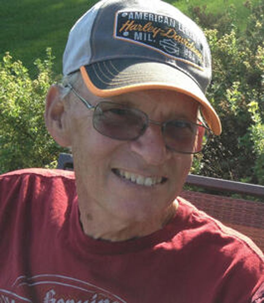 Edward Thompson Profile Photo