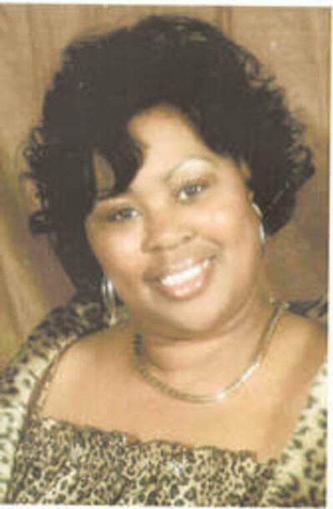Ms. Dora R. Tucker Profile Photo