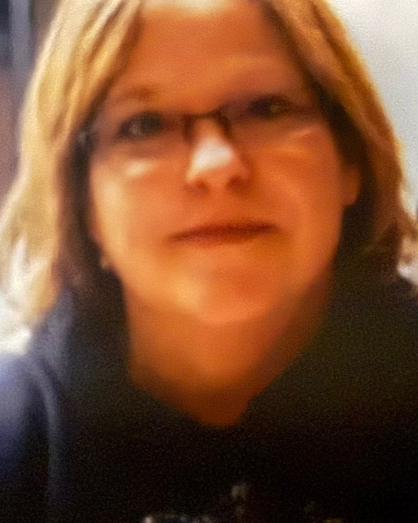 Robin Eileen Deaner Profile Photo