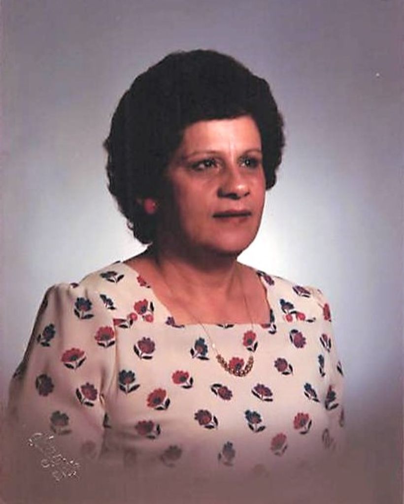 Joan Sneed Profile Photo