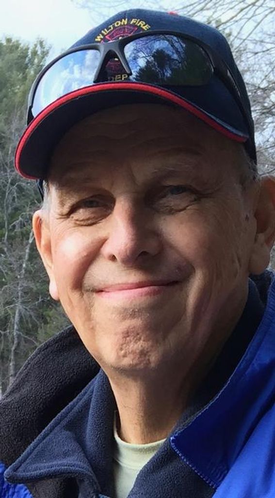 Robert John Michael Helenek