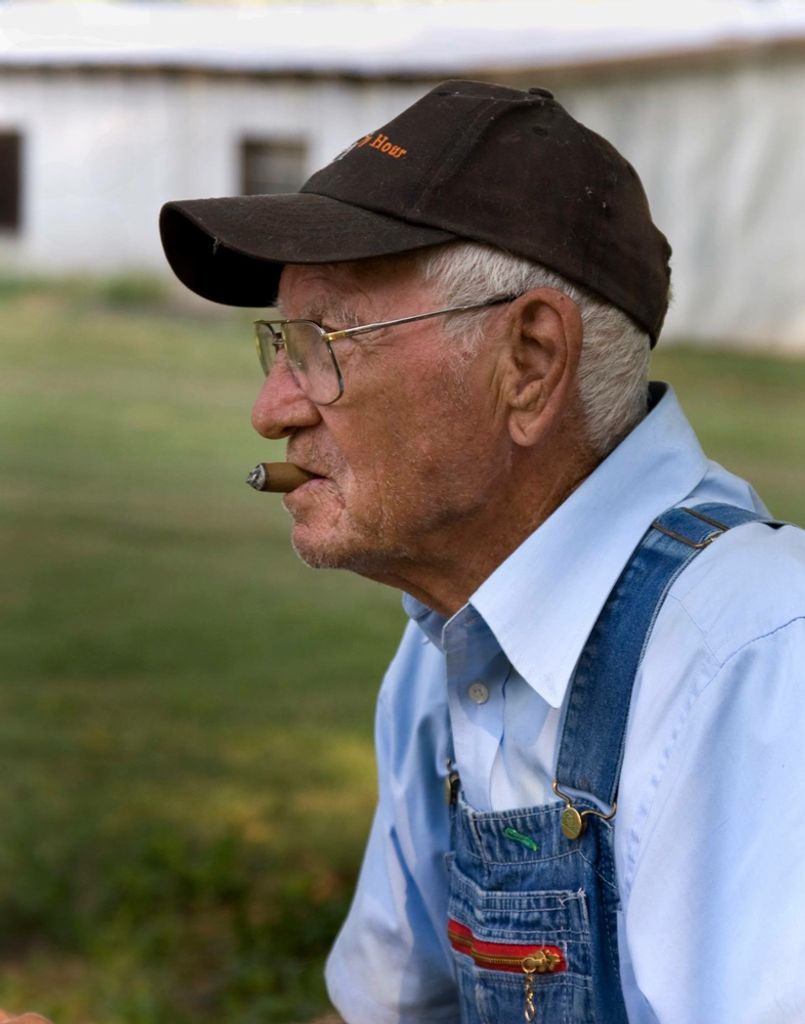 Kenneth  Moore