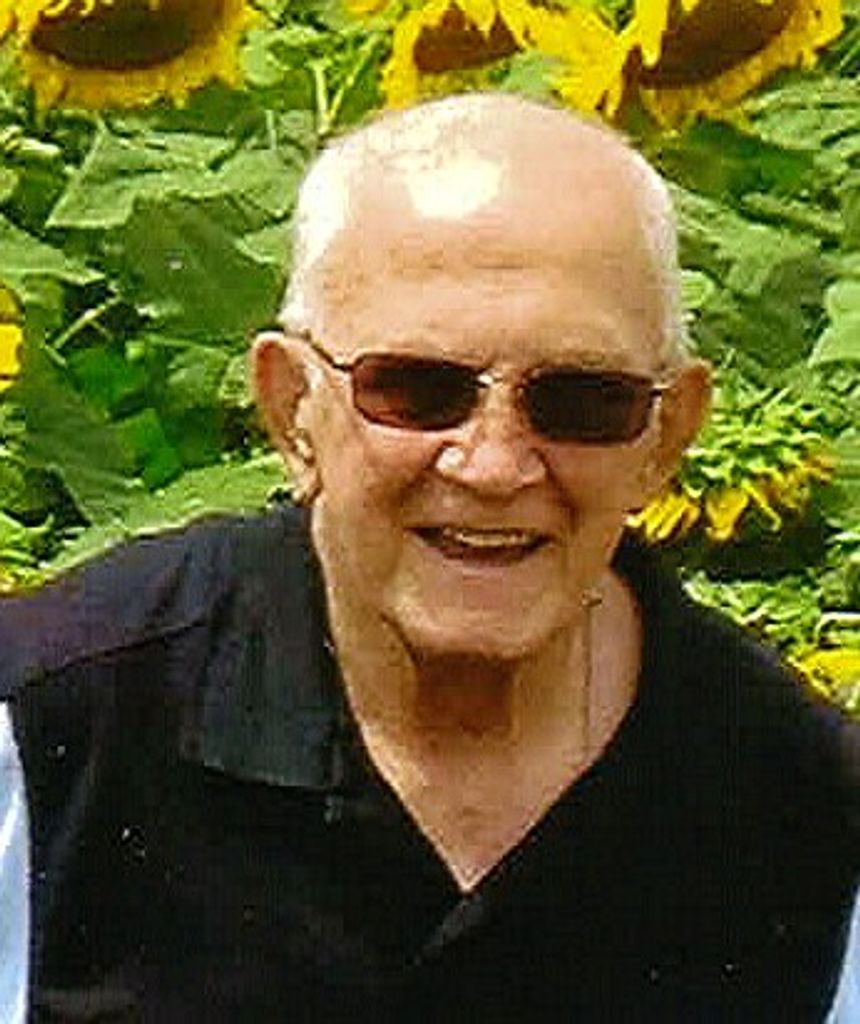 Lloyd C. Davis Profile Photo