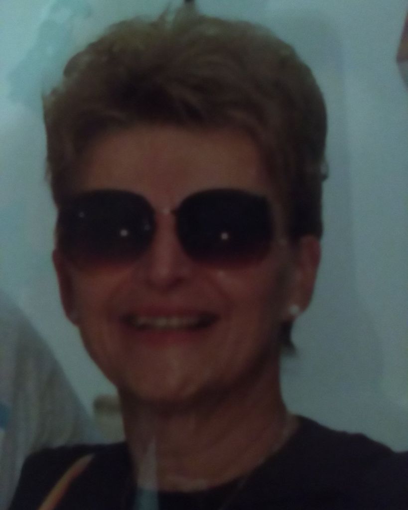 Janet L Hardy