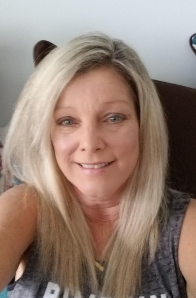 Lynne Jones Todd Profile Photo