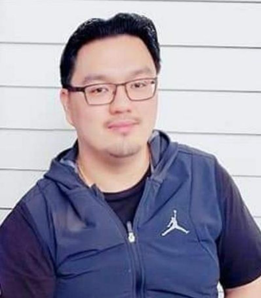 Robin Jules Meneses Profile Photo