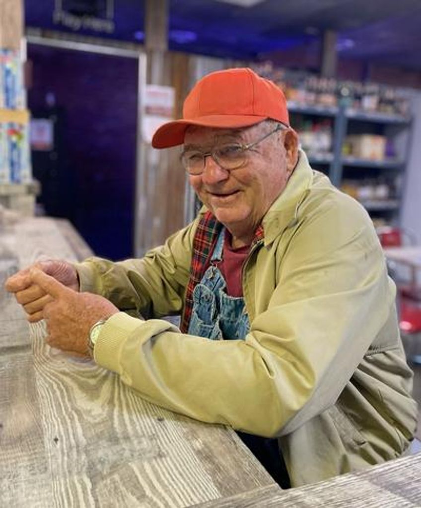 Kenneth Eugene "Gene" "Smitty" Smith