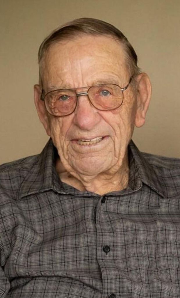 Edwin "Gene" Halvorson Profile Photo