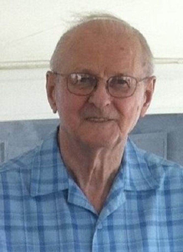 Lloyd Fredrick Grobe Profile Photo