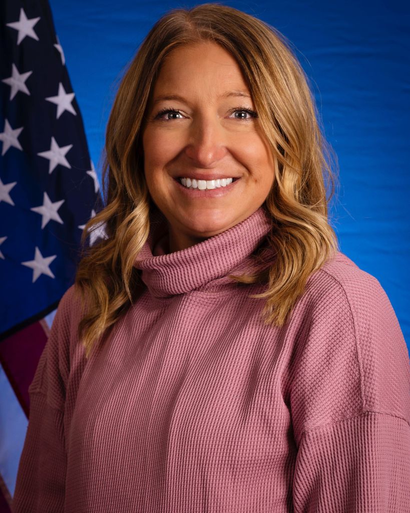 Michelle Lee Paradis Profile Photo