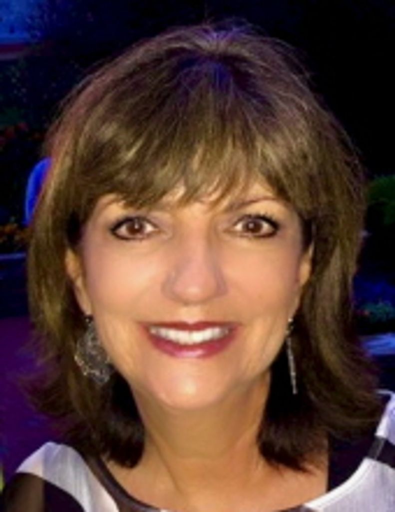 F.M. Dollina Borella Profile Photo