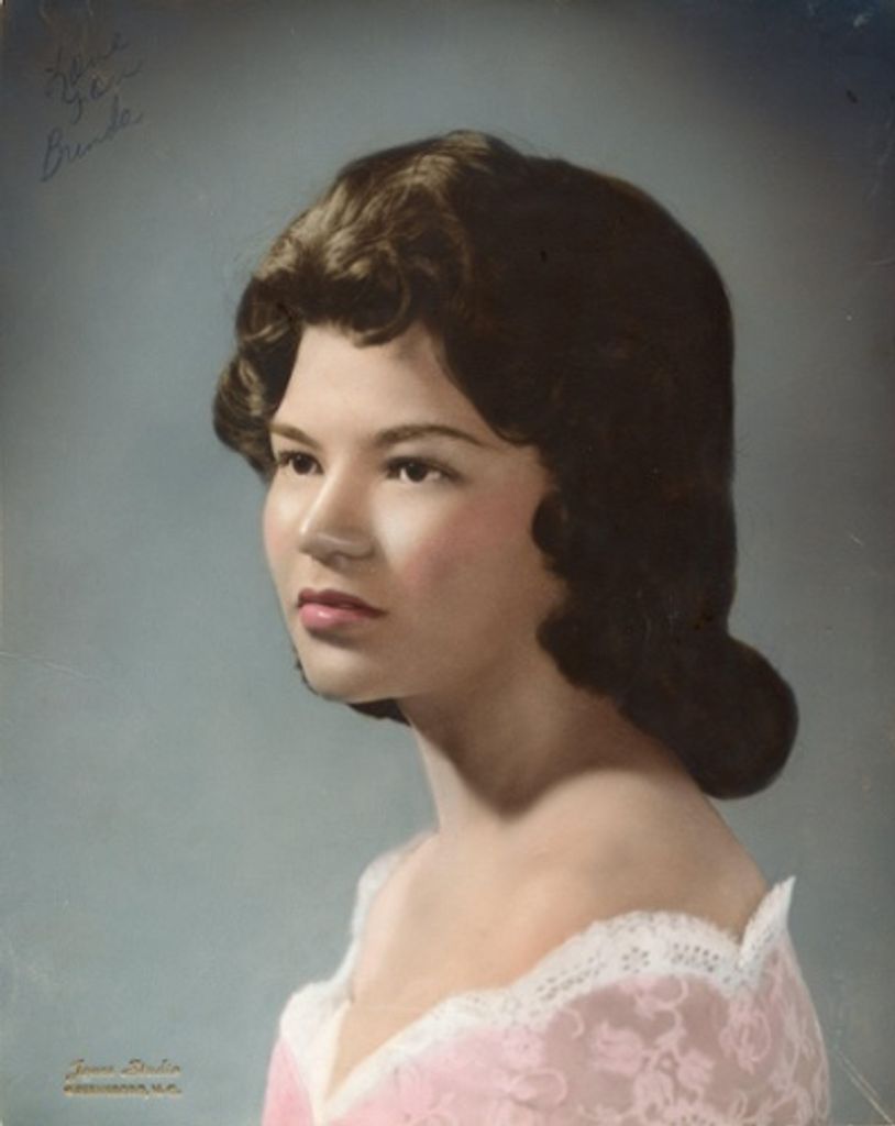 Brenda Sanderson Hunt