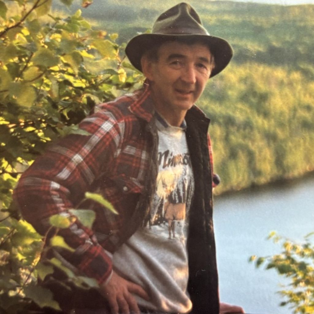 Lawrence 'Larry' E. Watts