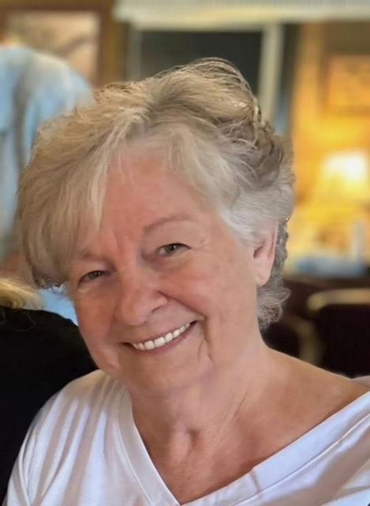 Gloria Crowe Dyal Profile Photo