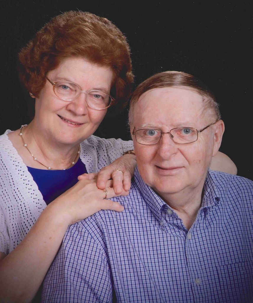 Charles and LaDonna Mikkelson Profile Photo