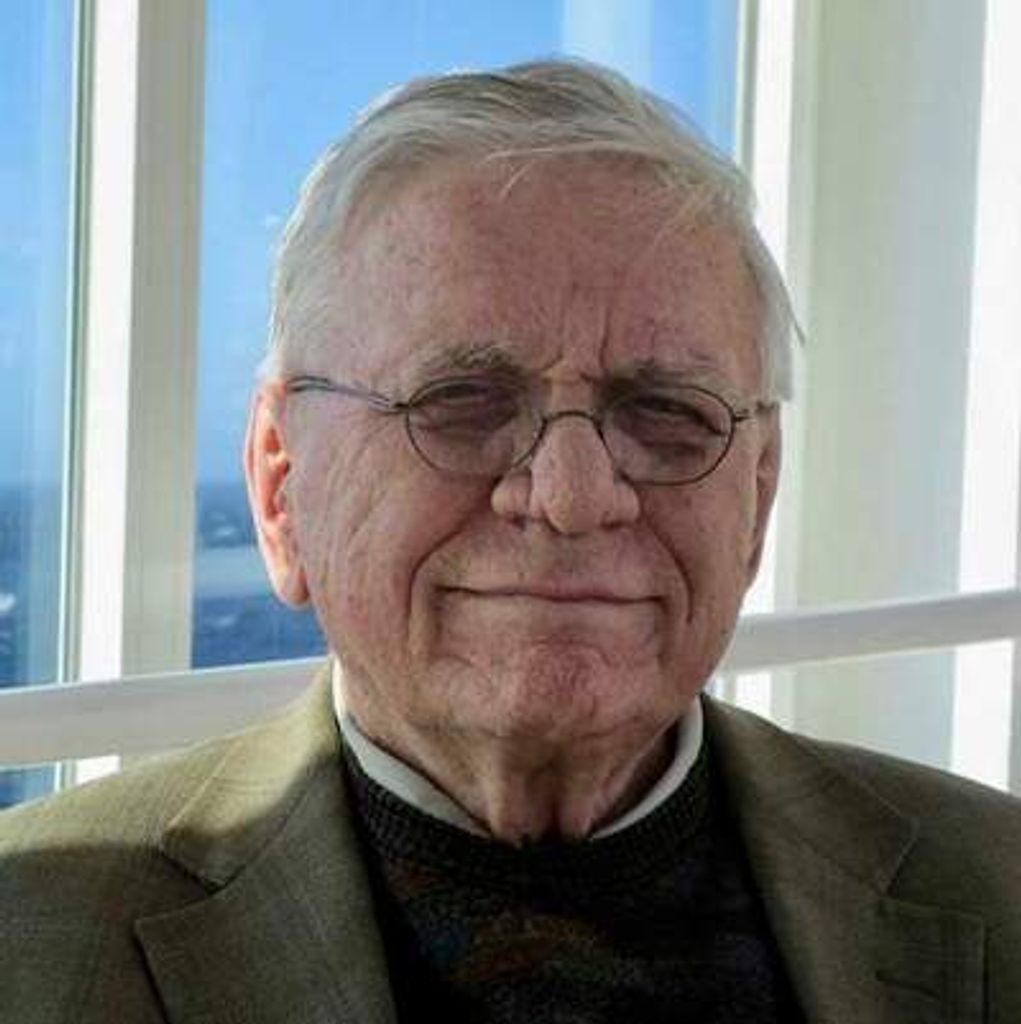 Edward L. Seljeskog, Md