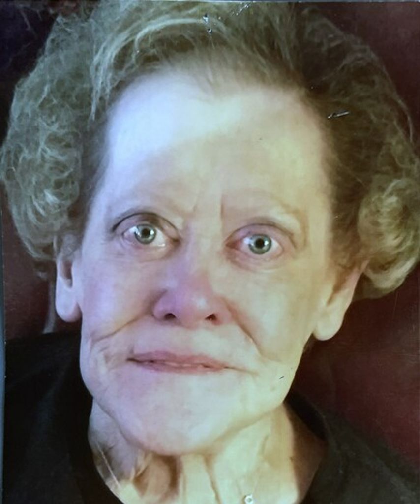 Carol Elaine (Ballengee)  Priest