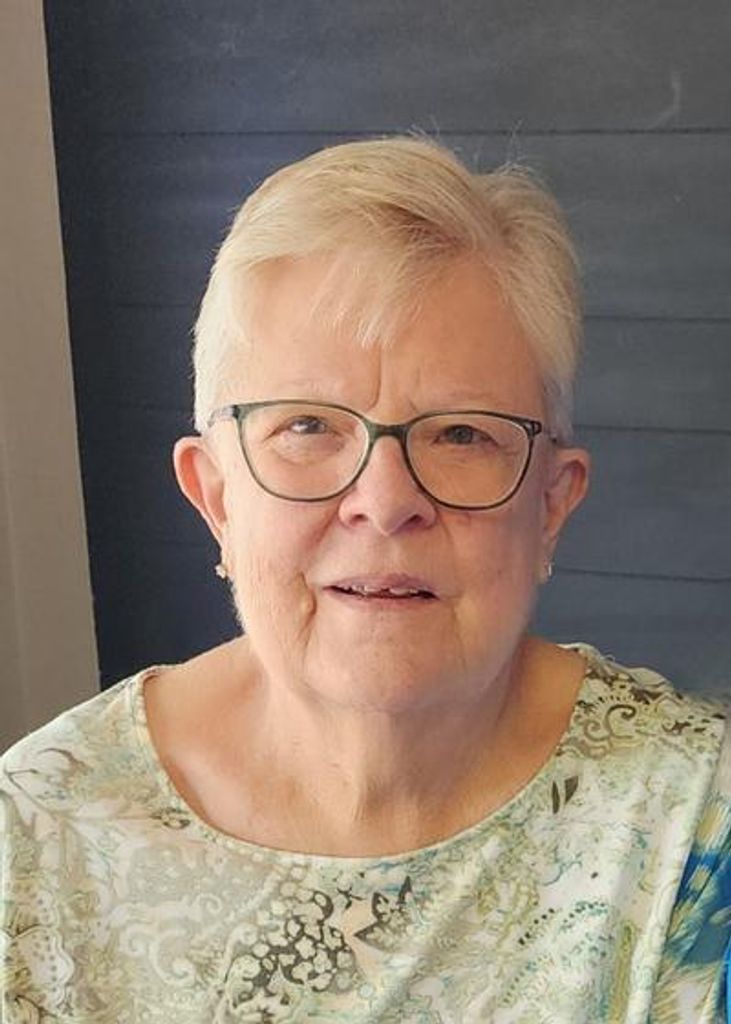 Cynthia "Cindy" Laine Hillesheim Profile Photo