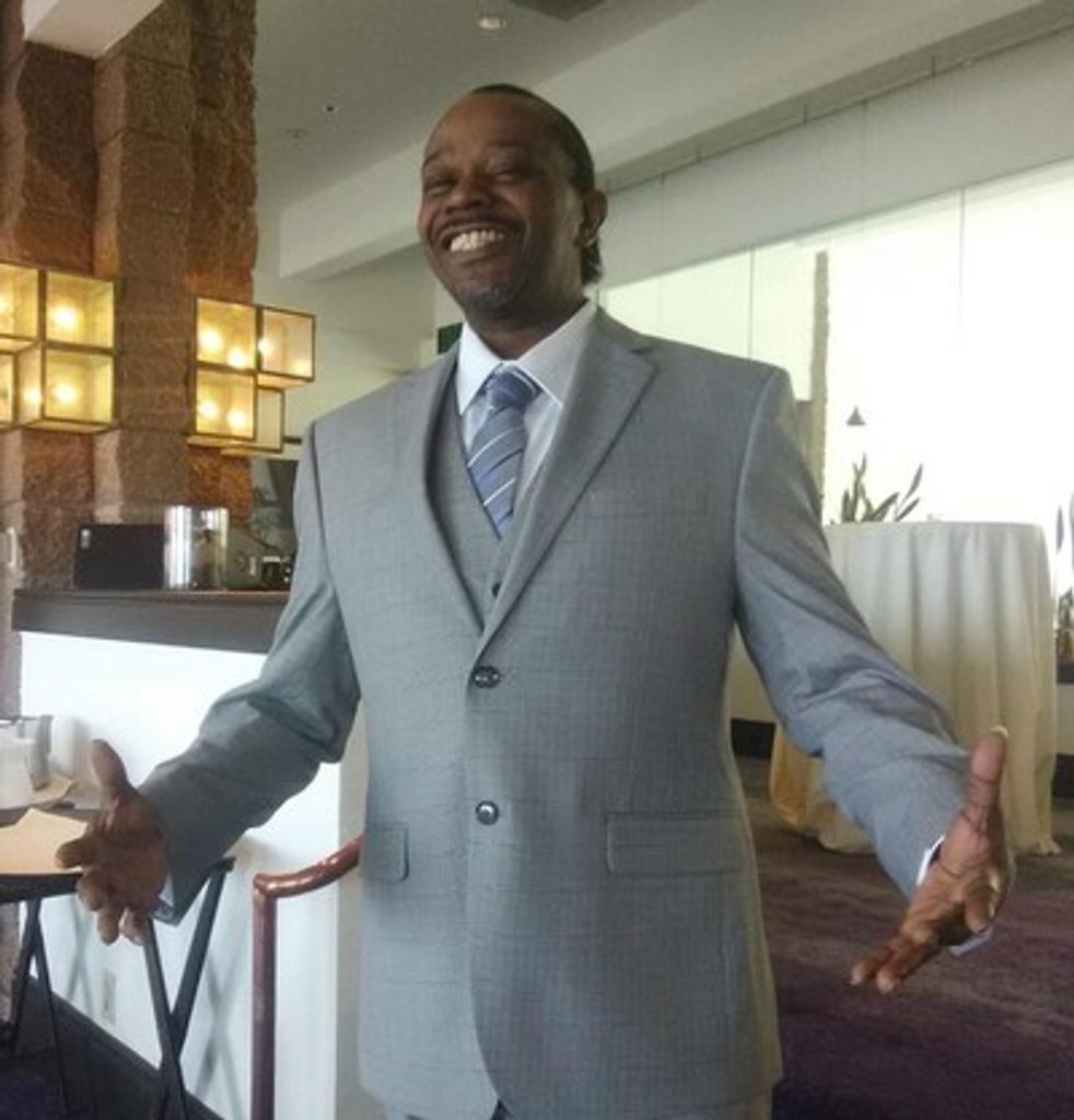 Derek Urundi Willis, Sr. Profile Photo