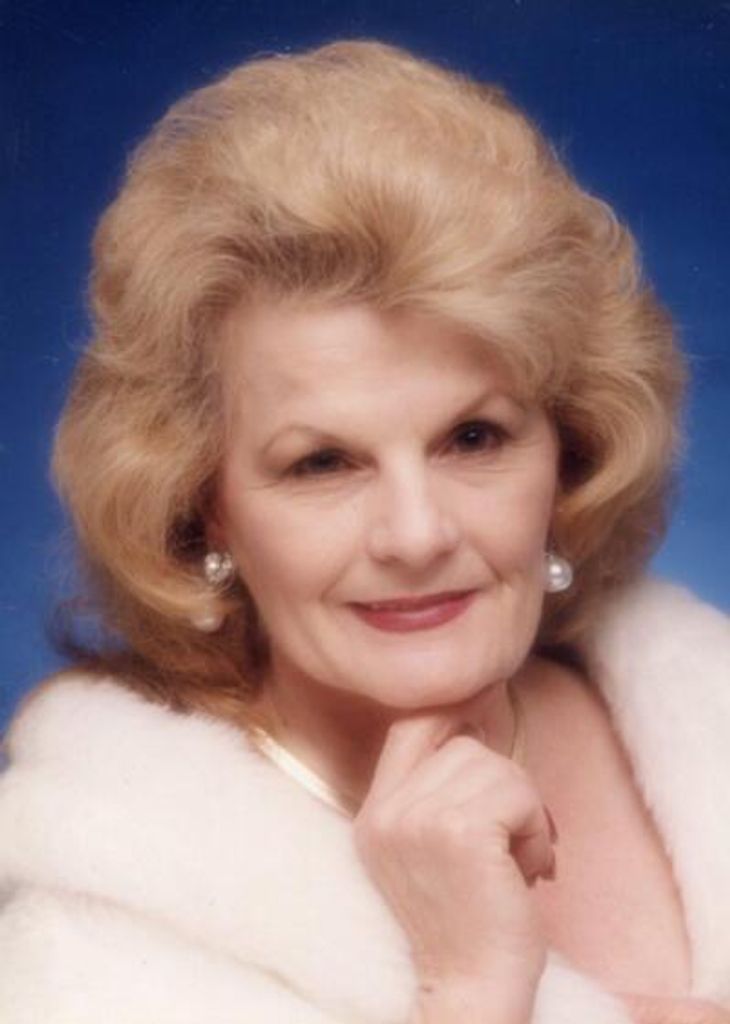 Lucia Pierina Millholland Profile Photo