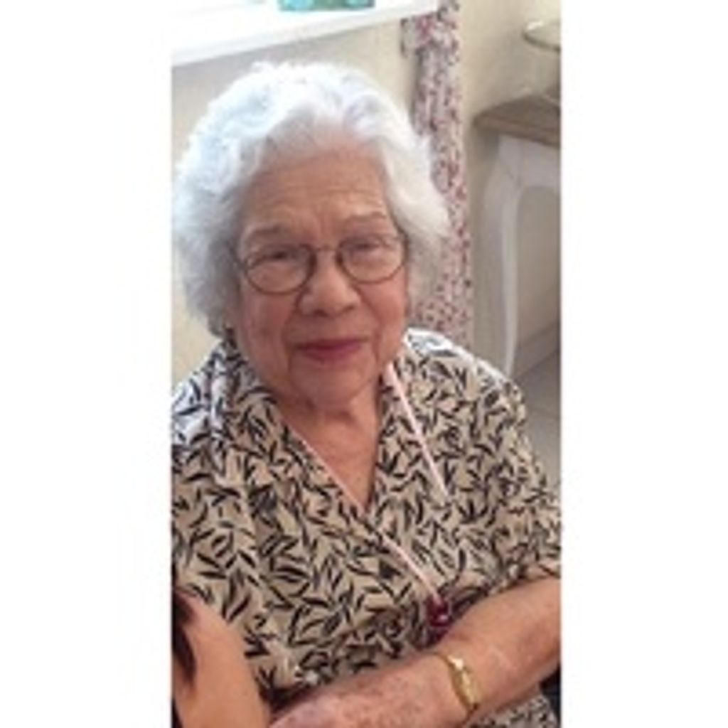Manuela  Amelia Garza-Longoria