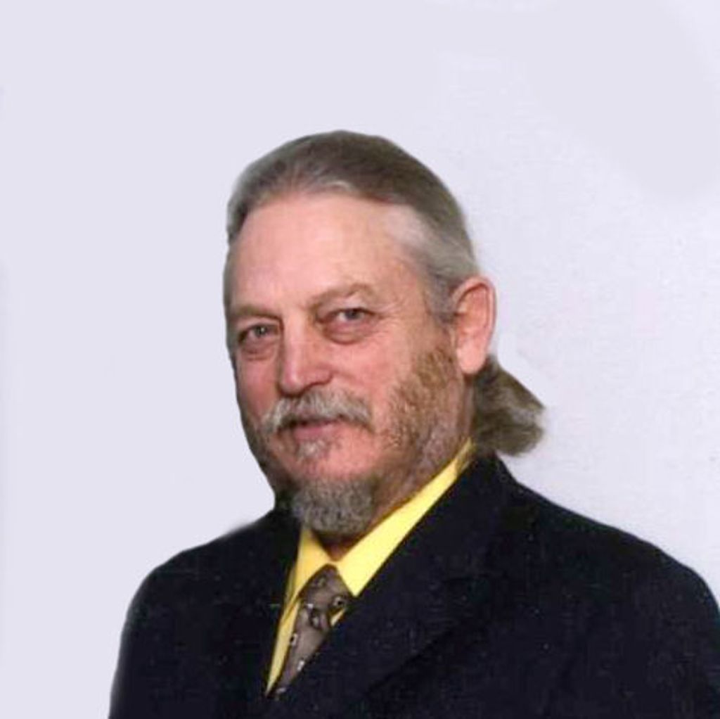 Lloyd Andrew "Andy" Wicklund