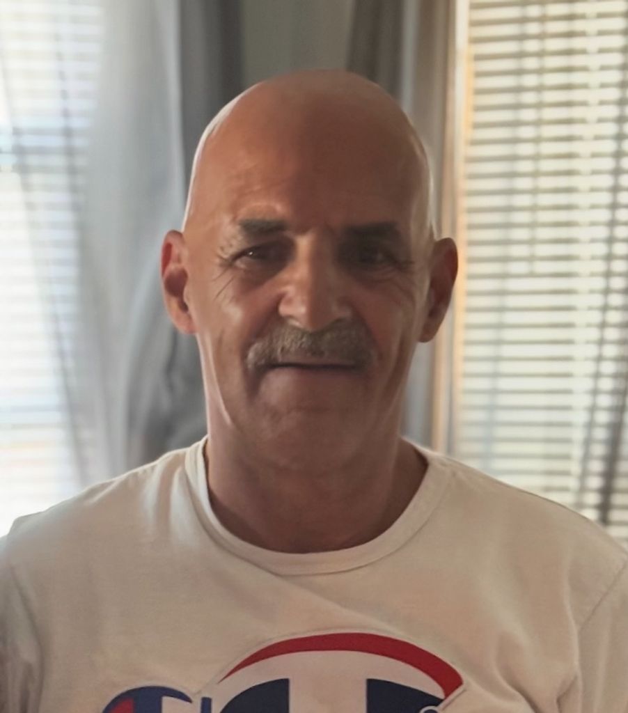 Charles Santos Profile Photo
