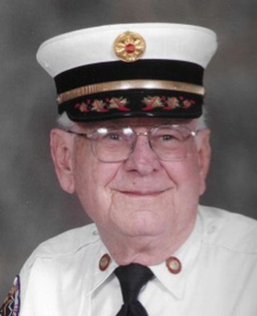 Lloyd E. Henry