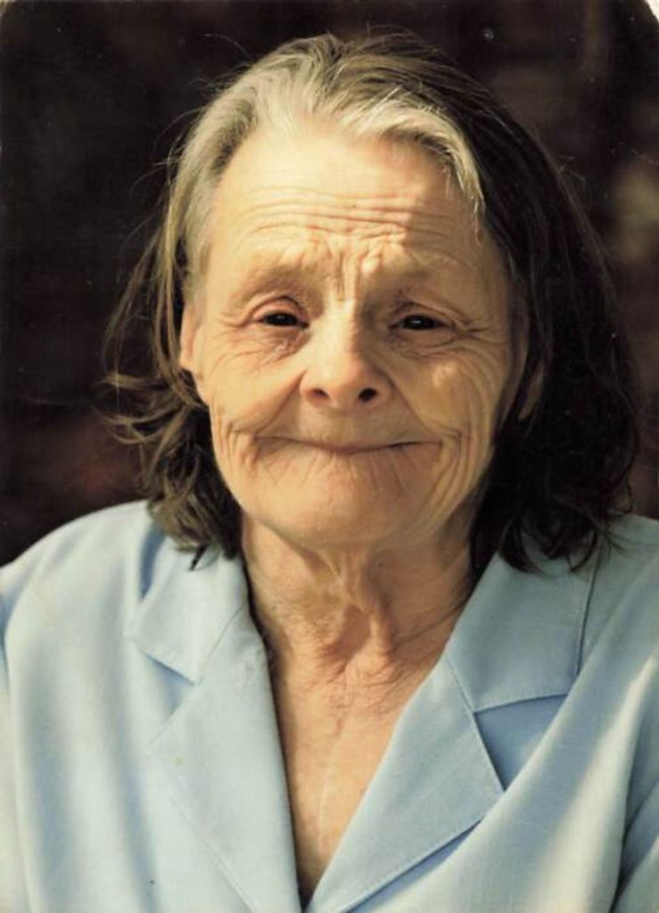 Peggy Lou Putman Profile Photo