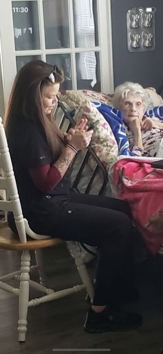 Bobbie Jean Howard photo gallery thumbnail 2 of 16