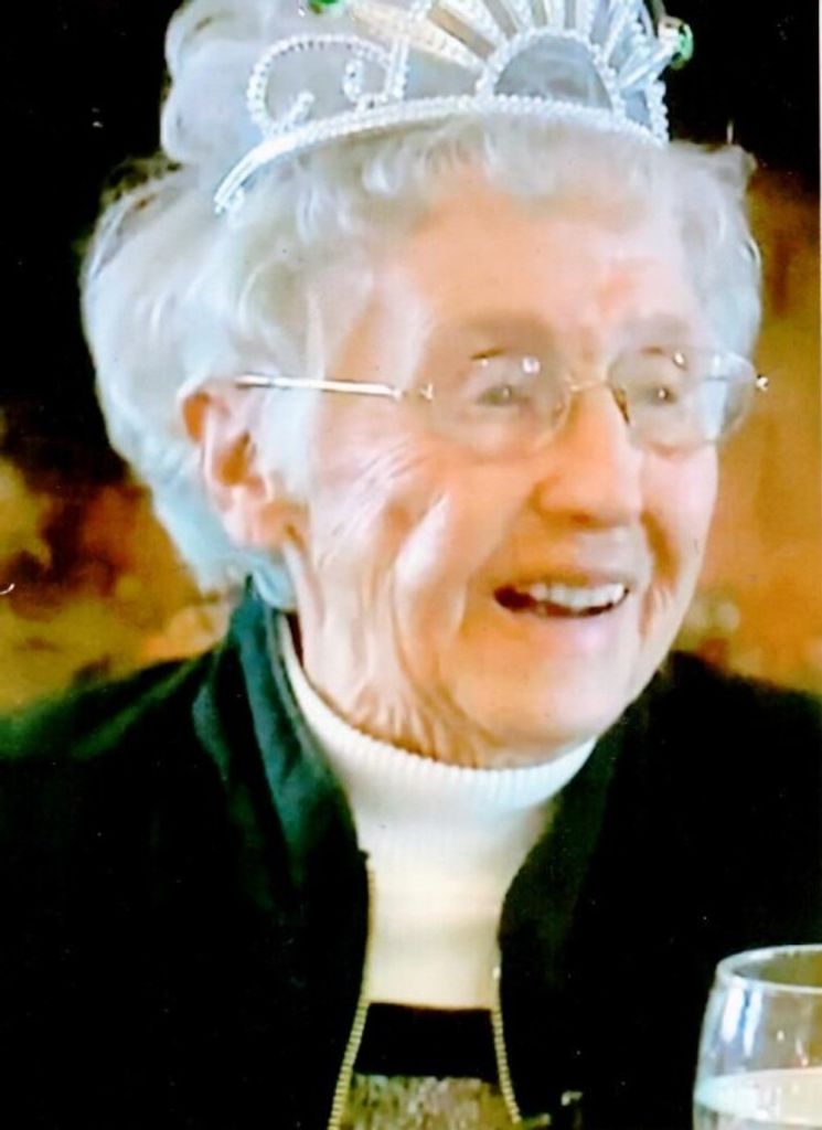 Gladys M. (Rose)  Mckenzie Profile Photo