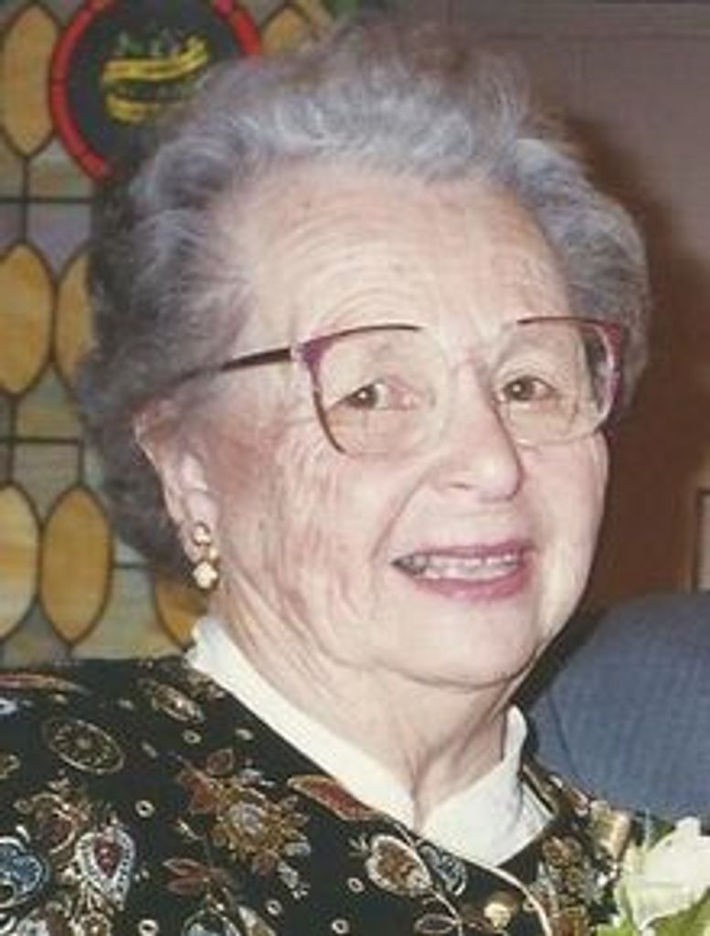 Lorraine Carr Lilley