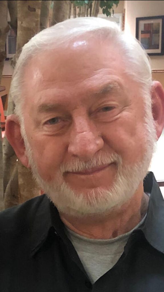 Thomas Leon Finney Profile Photo