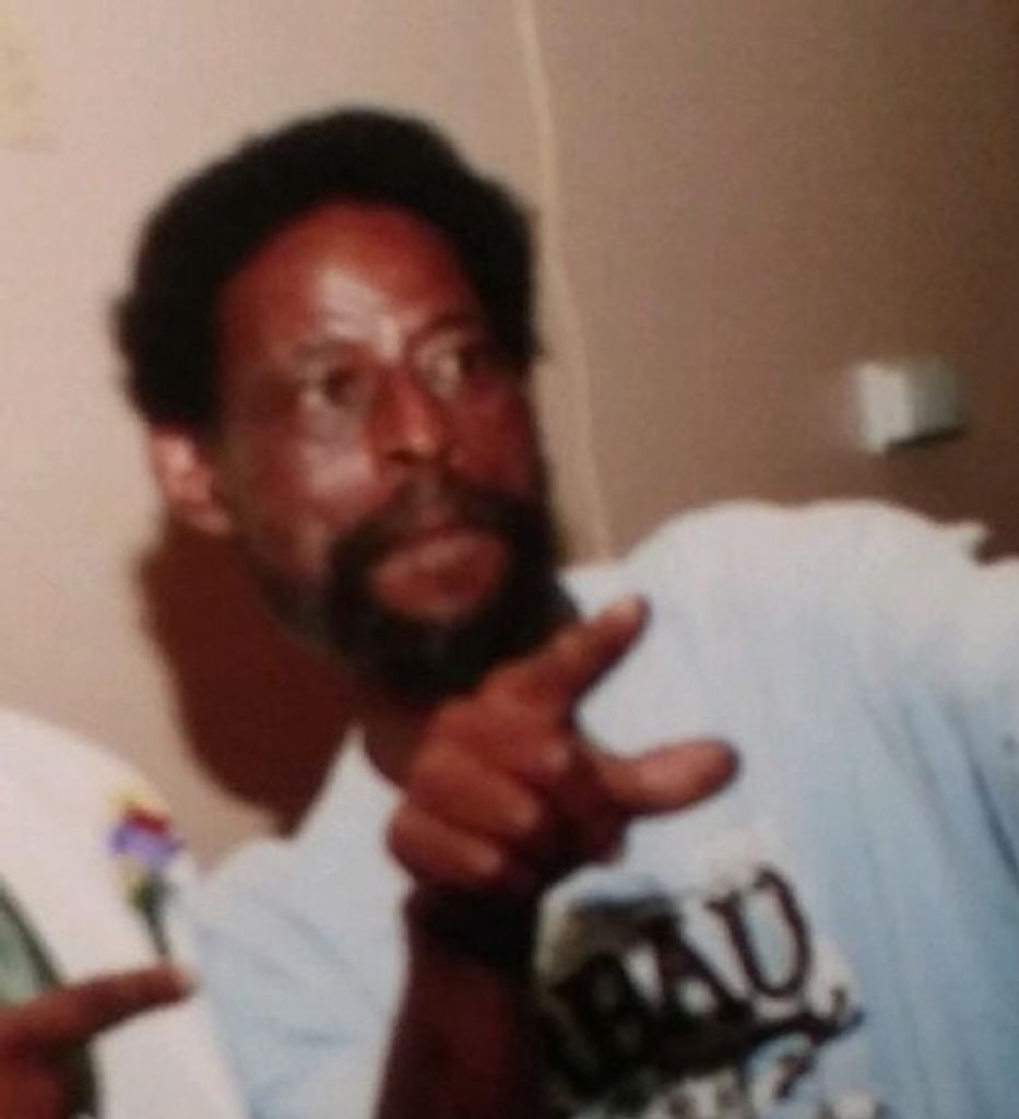 Calvin Ray Henderson Profile Photo
