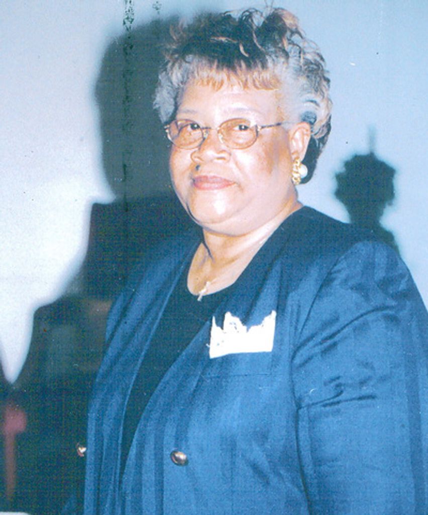 Reverend Larnell Mccomb Jones Profile Photo