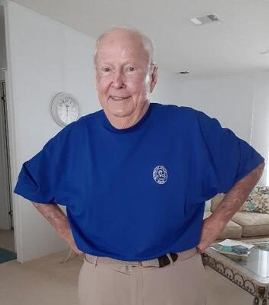 Donald Edgar Thompson Profile Photo