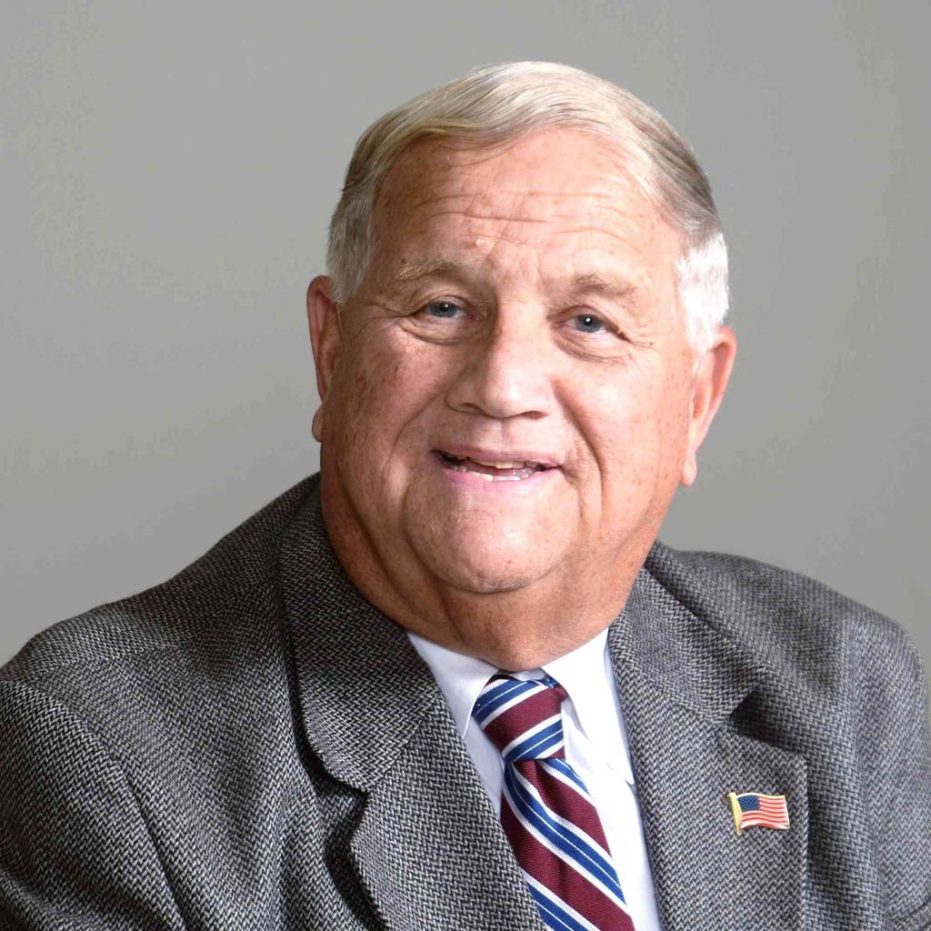 Lee John May III Profile Photo