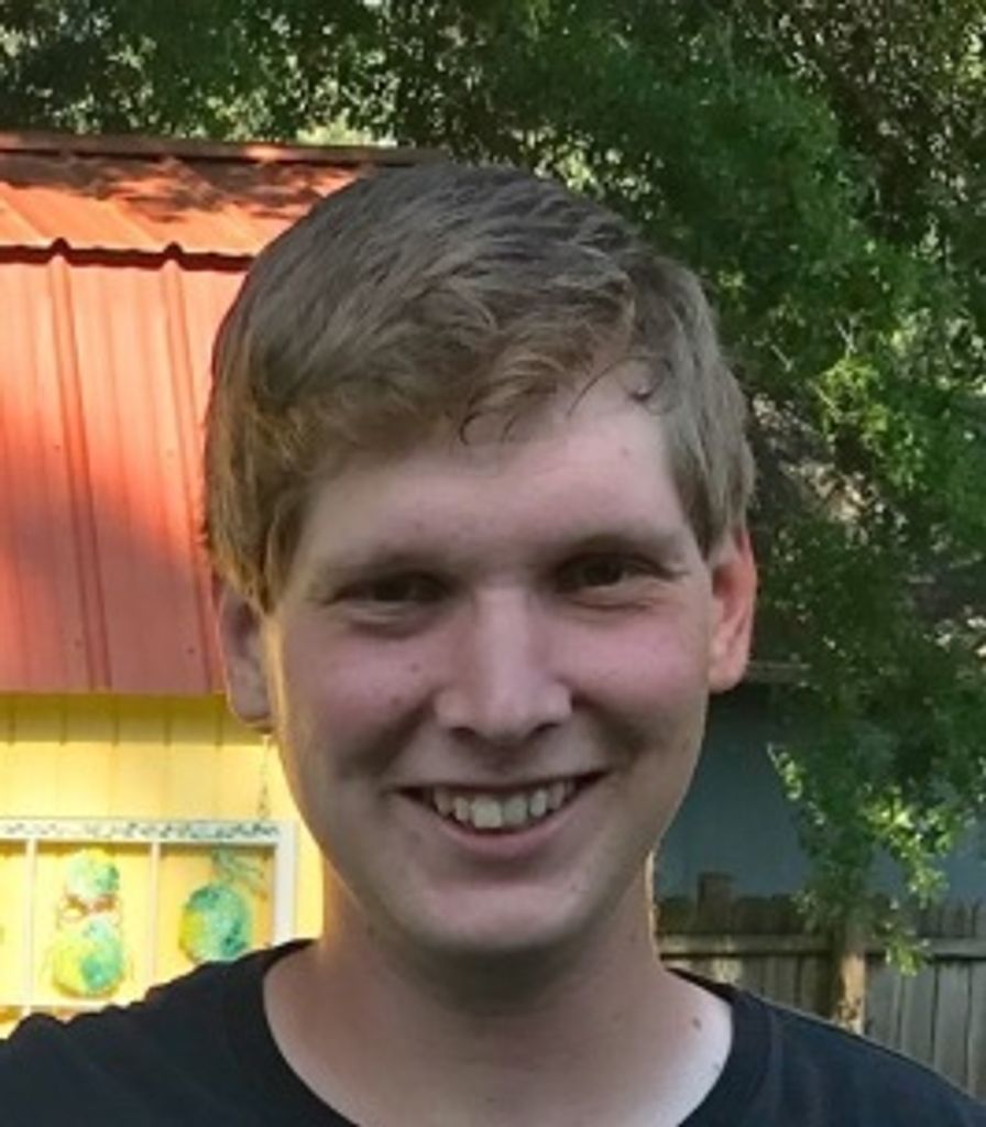 Daniel Robertson Profile Photo