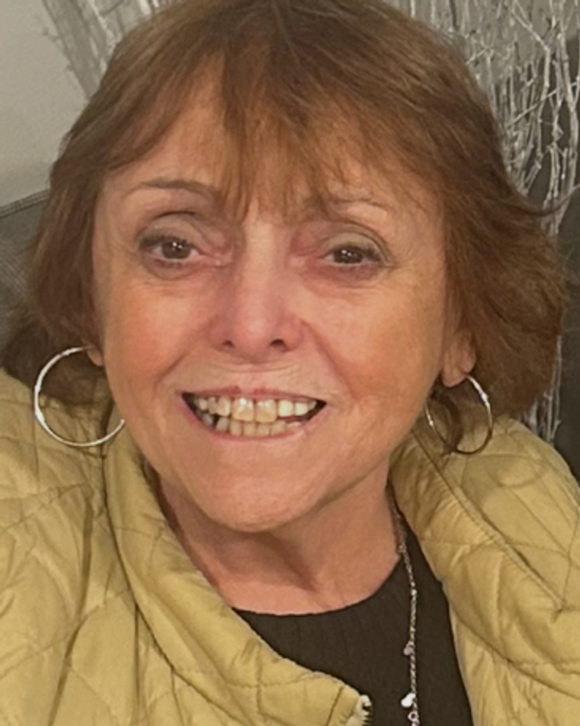 Hedy Mer Profile Photo