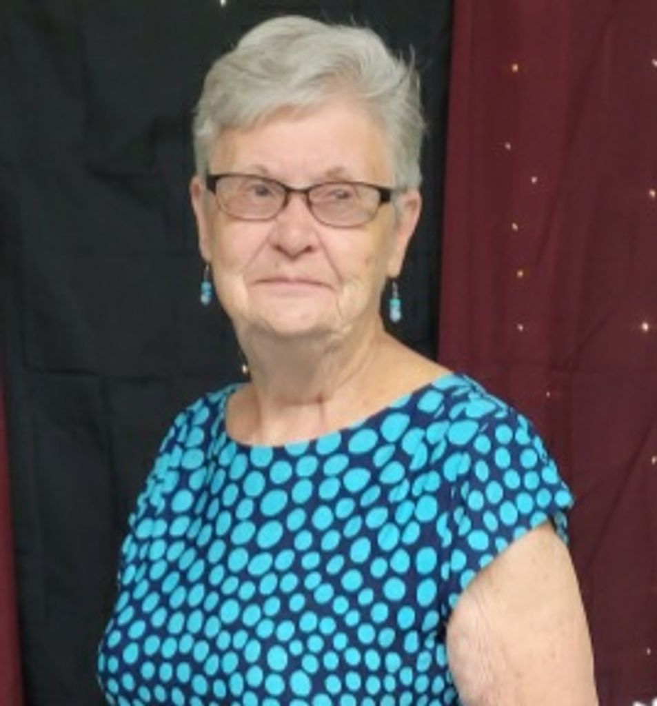 Edna White