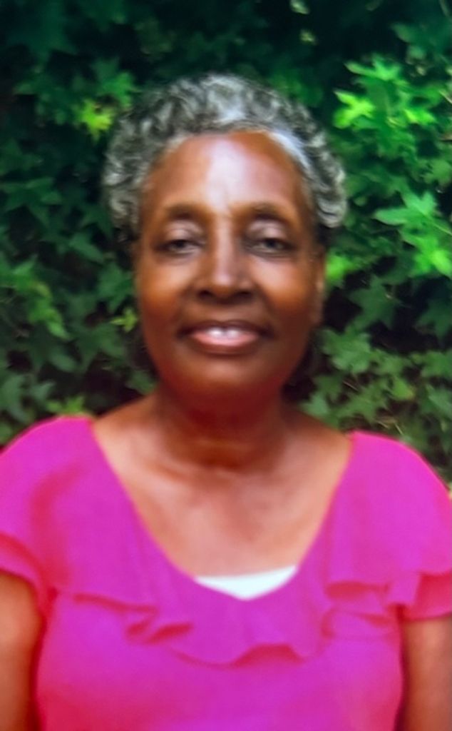 Claudia Ingram Profile Photo